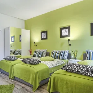 top-center-rooms-studio.in-istria.net/